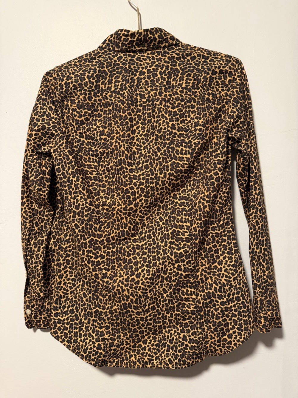 J.Crew casual button down shirt animal print - Picture 6 of 7